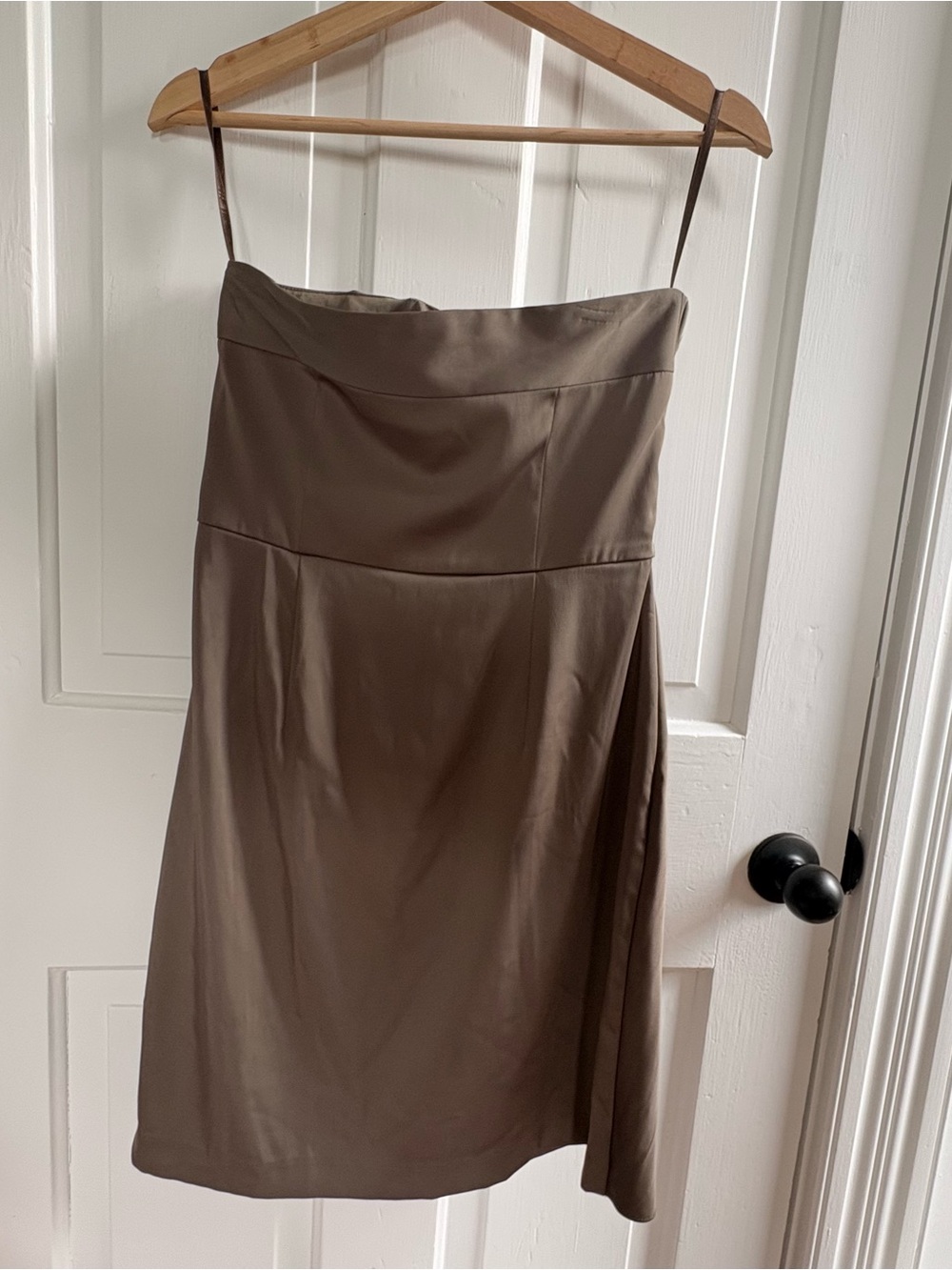 Banana Republic Strapless Taupe Mini Dress wrinkle-resistant - Picture 5 of 14